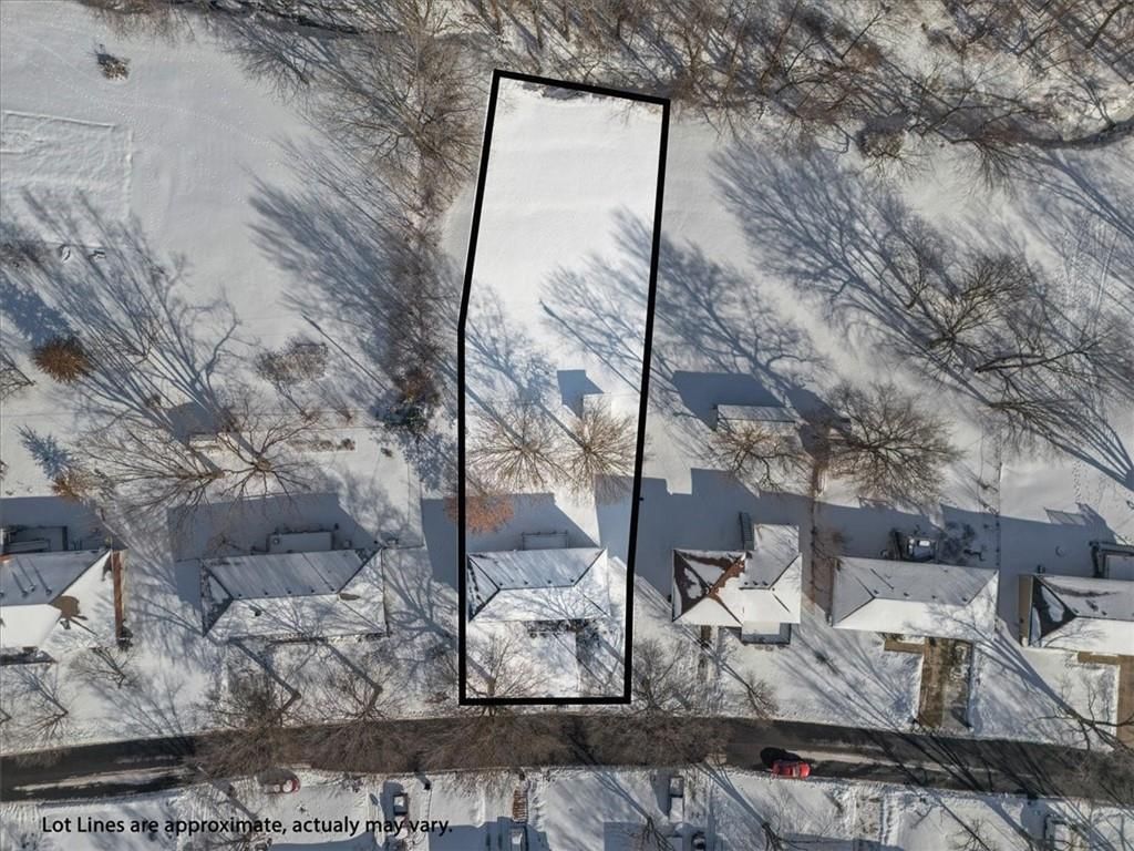 1610 Russell Road — photo 33