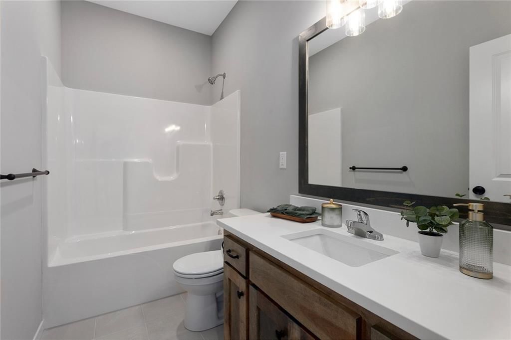 204 SW Chelmsford Drive — photo 7