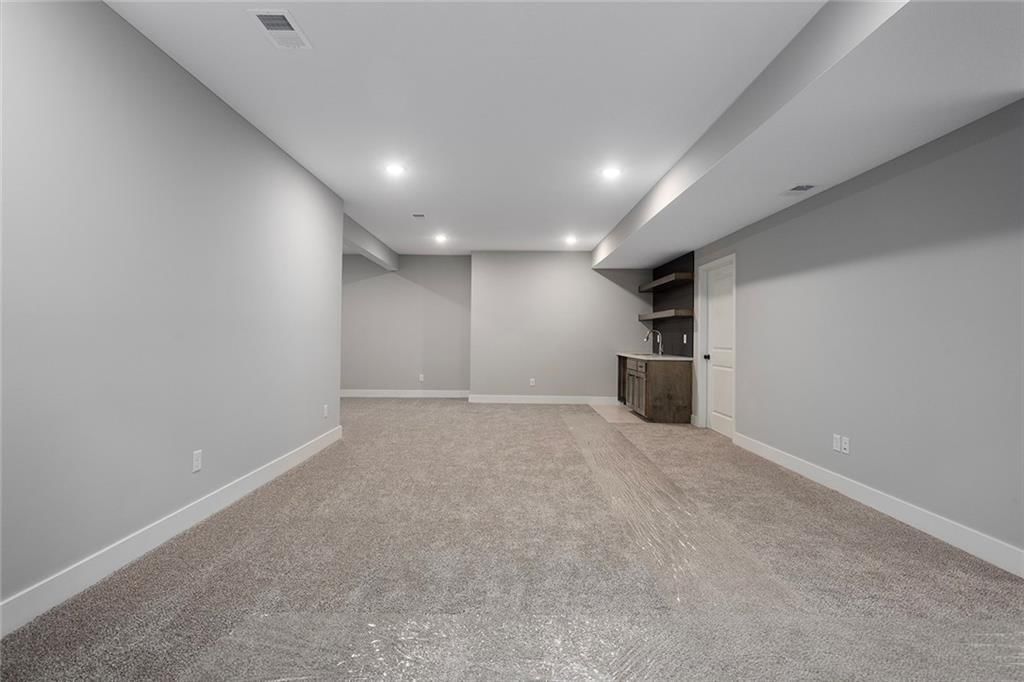 204 SW Chelmsford Drive — photo 26