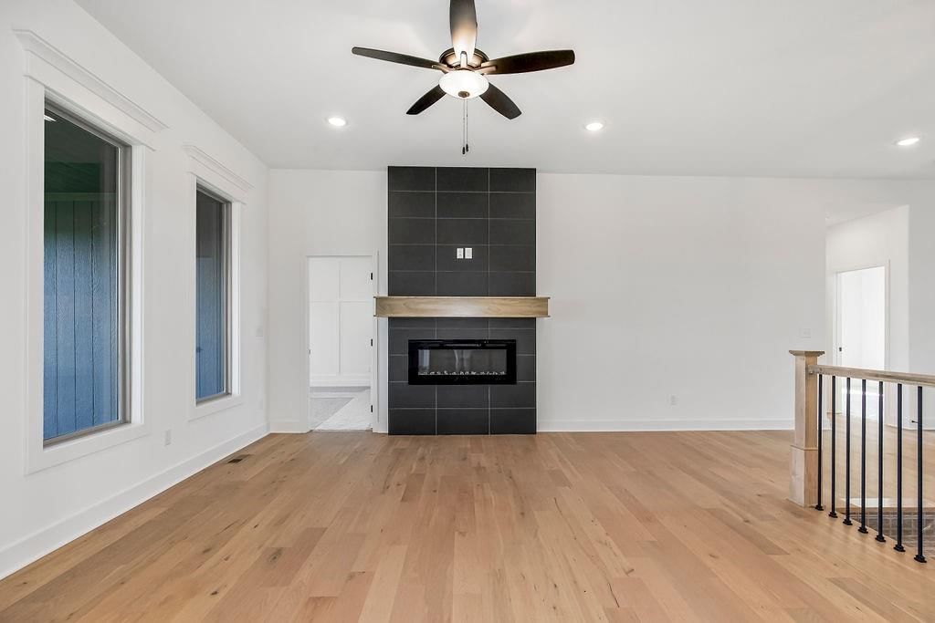 220 SW CHELMSFORD Drive — photo 10