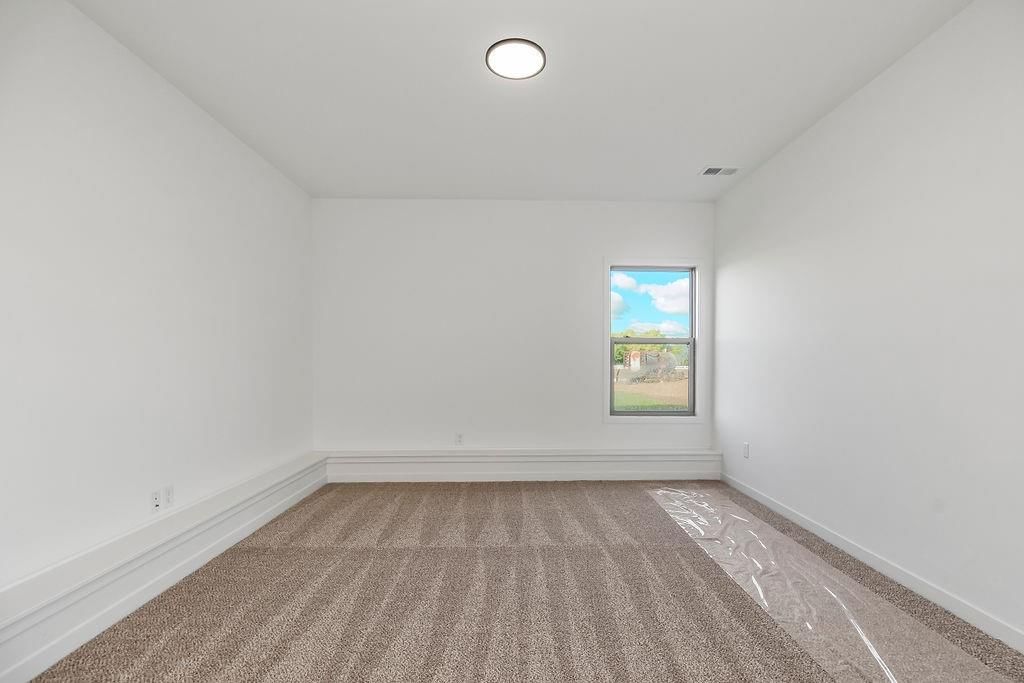 220 SW CHELMSFORD Drive — photo 27
