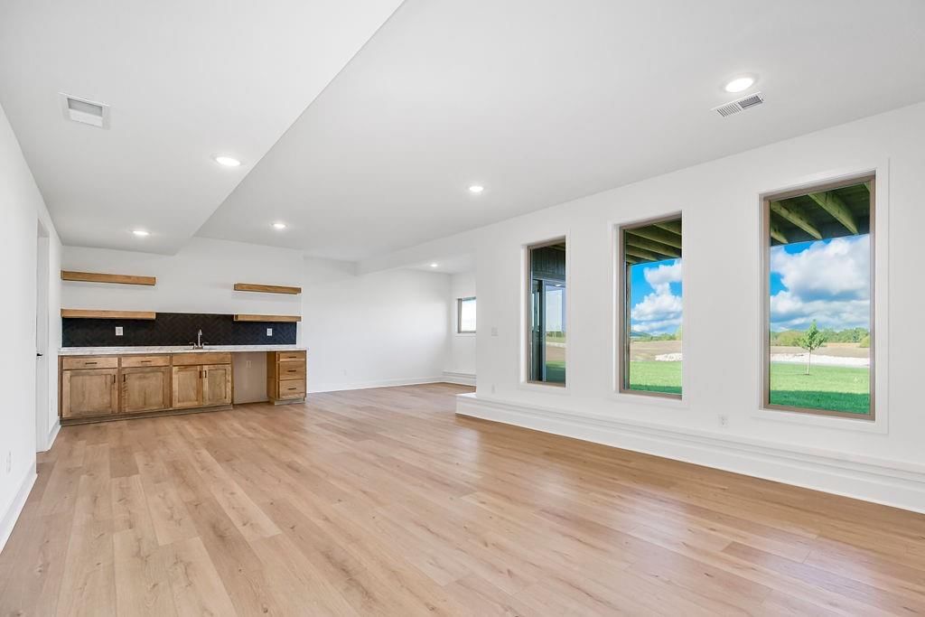 220 SW CHELMSFORD Drive — photo 32