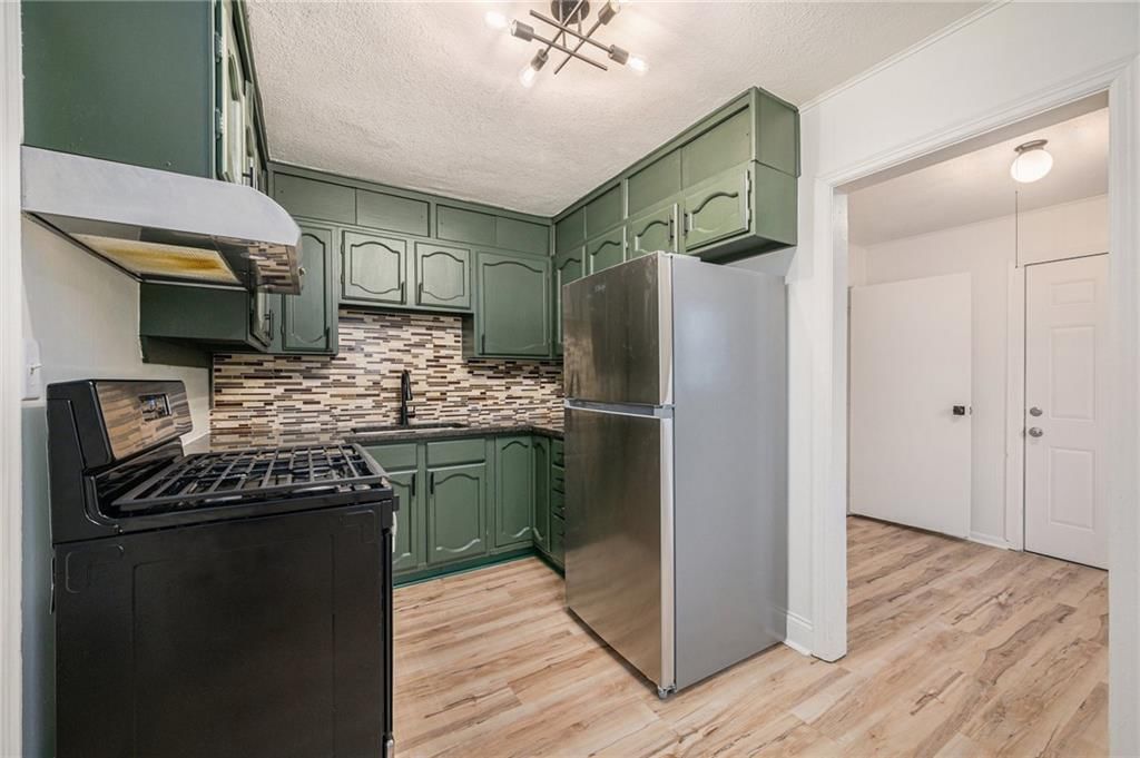 5600 South Benton Avenue — photo 7