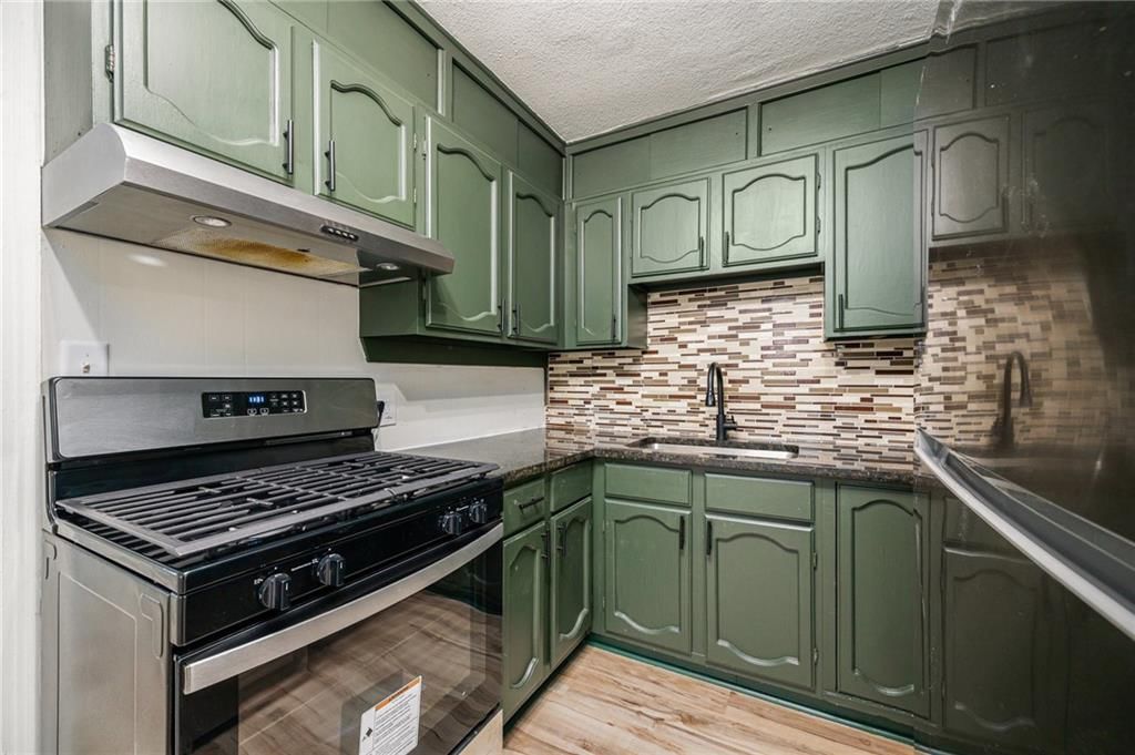 5600 South Benton Avenue — photo 8