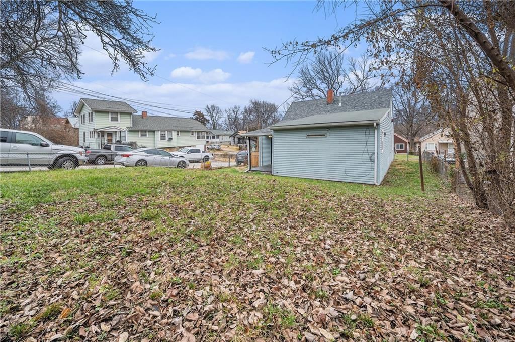5600 South Benton Avenue — photo 15