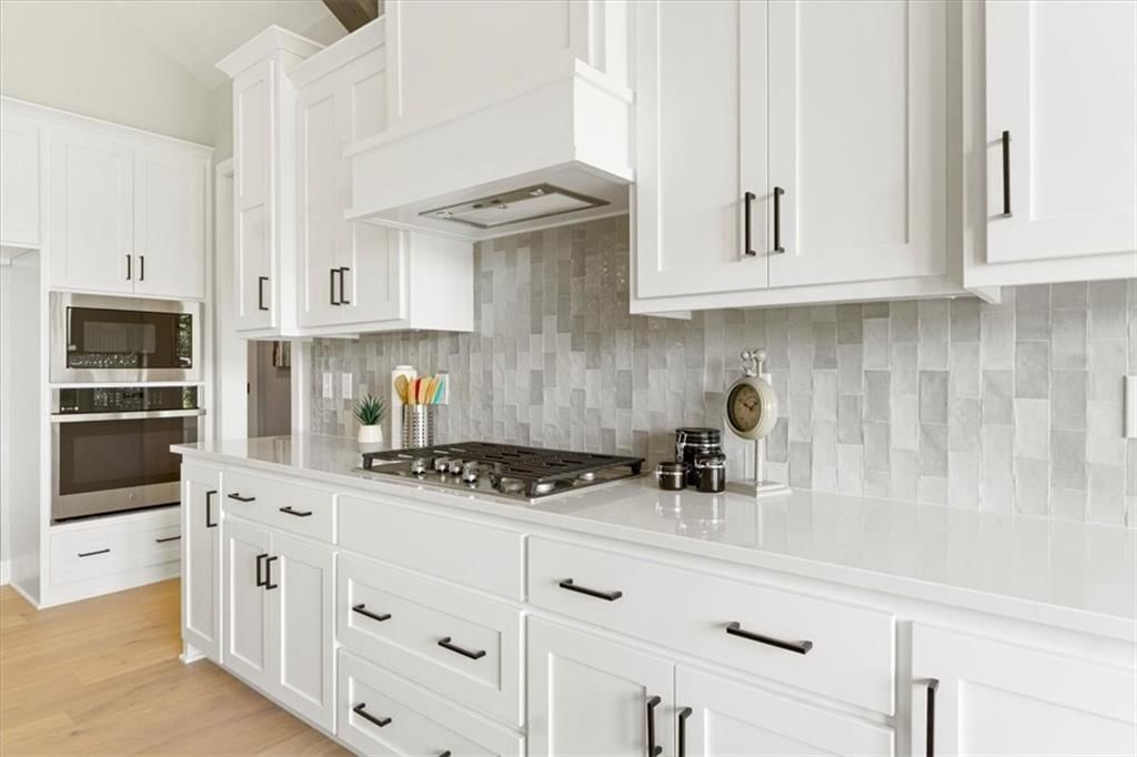 7007 N Kirkwood Avenue — photo 17