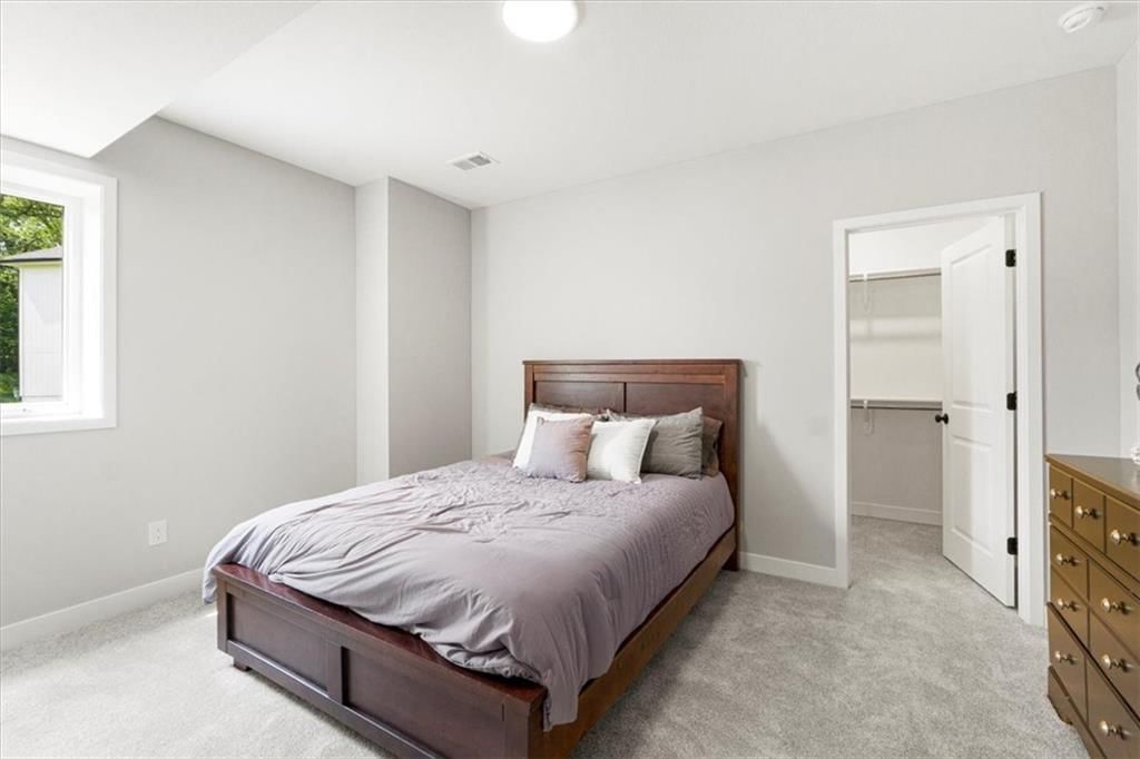 7007 N Kirkwood Avenue — photo 38