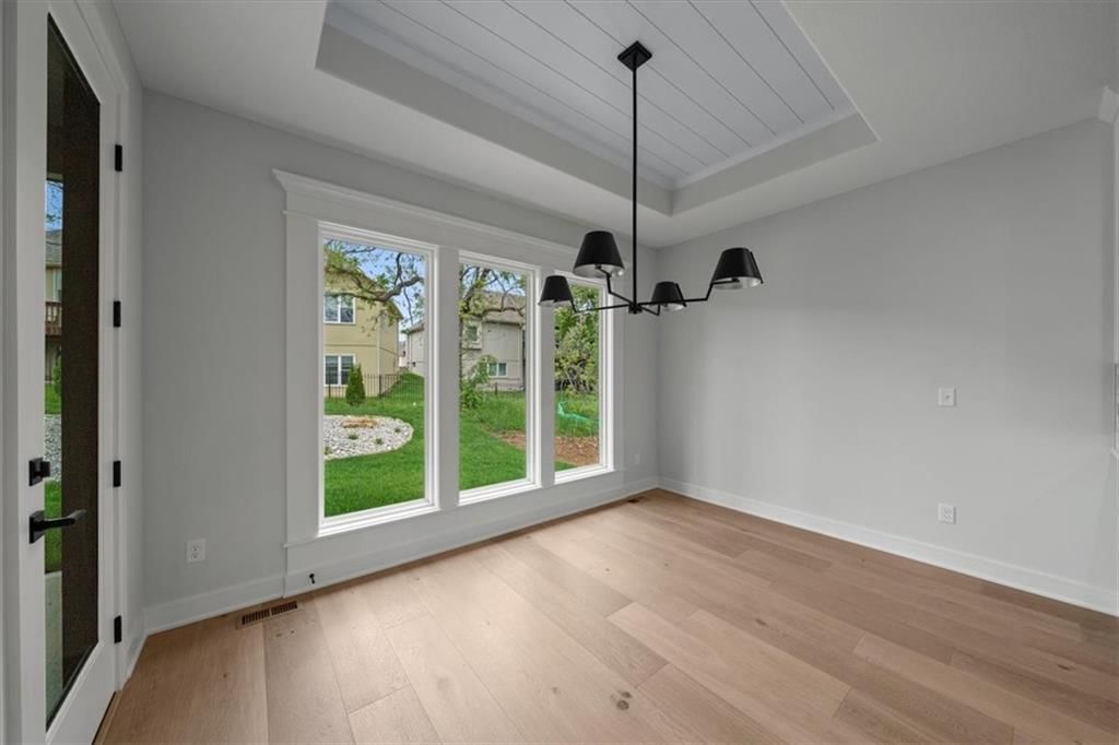 4004 NE Independence Avenue — photo 10