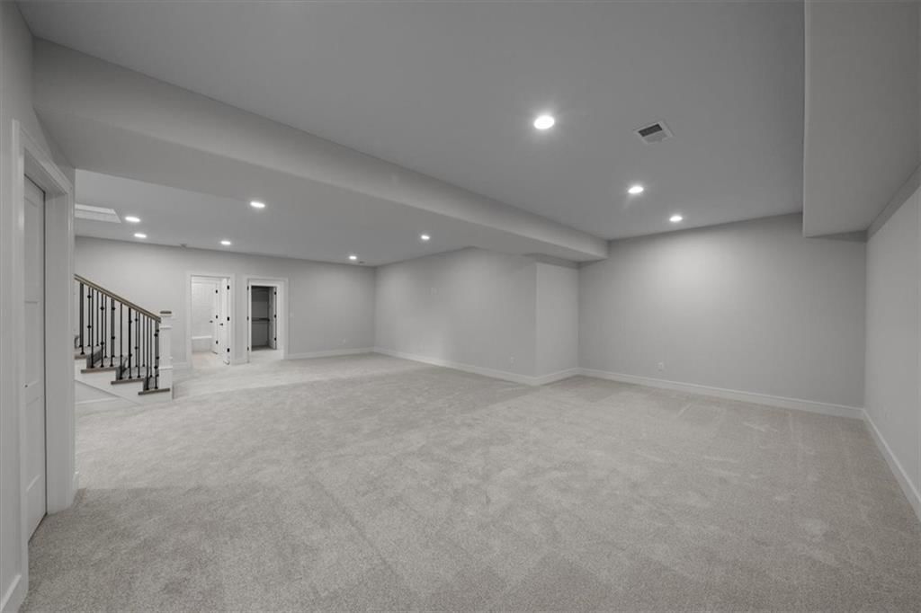 4004 NE Independence Avenue — photo 28