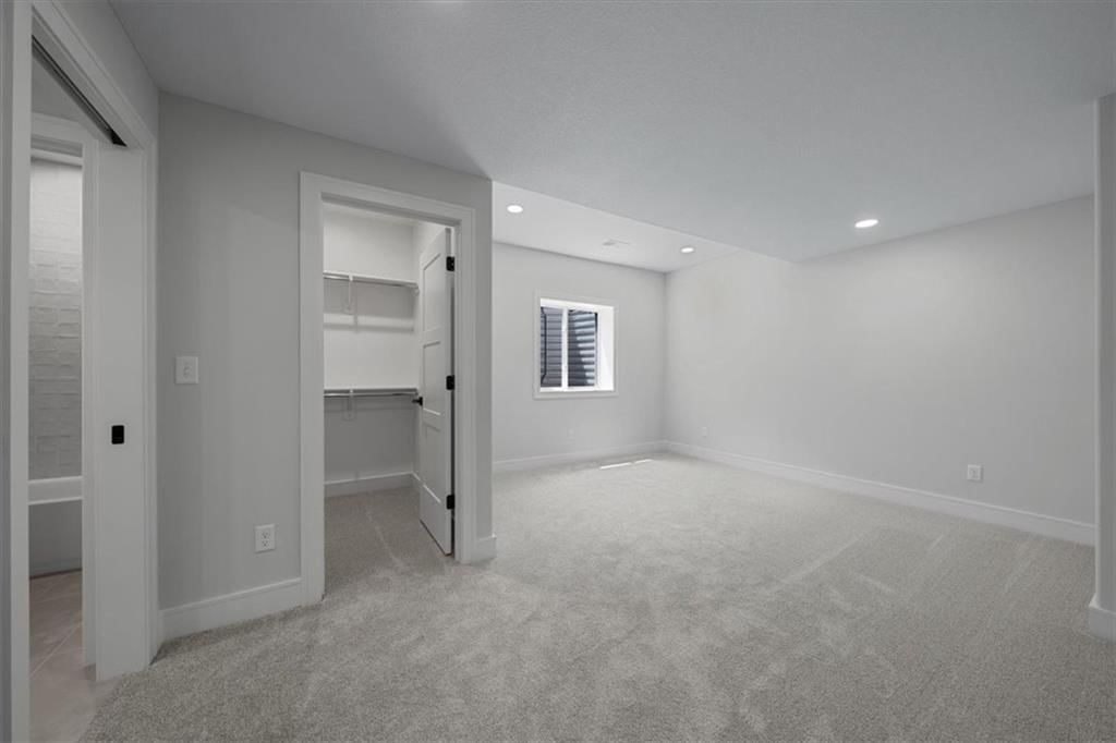 4004 NE Independence Avenue — photo 29
