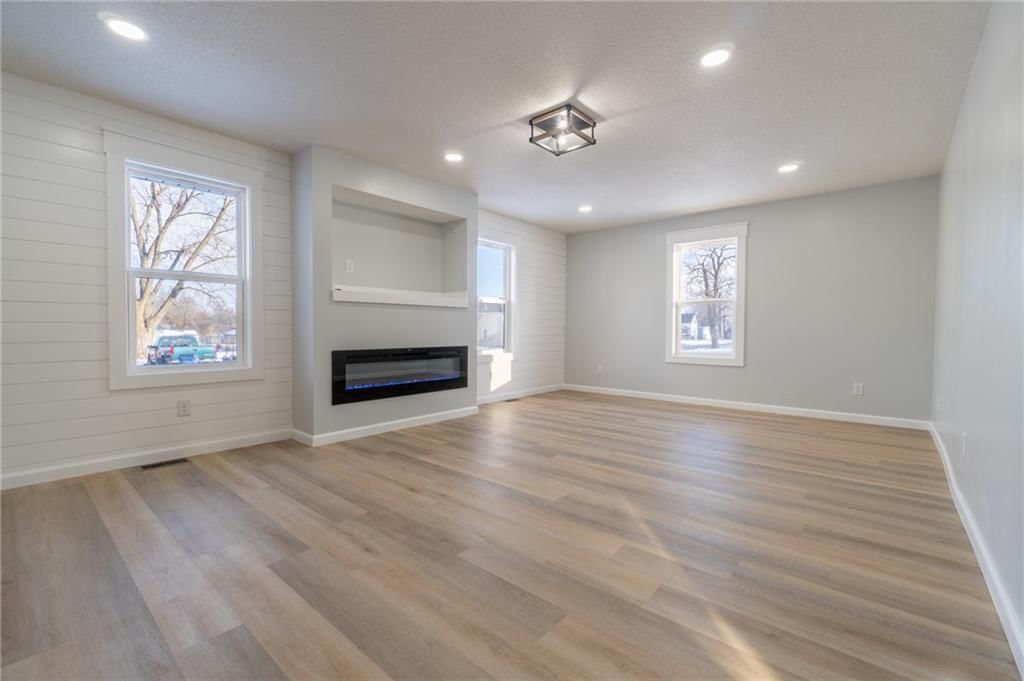 402 S Water Street — photo 7