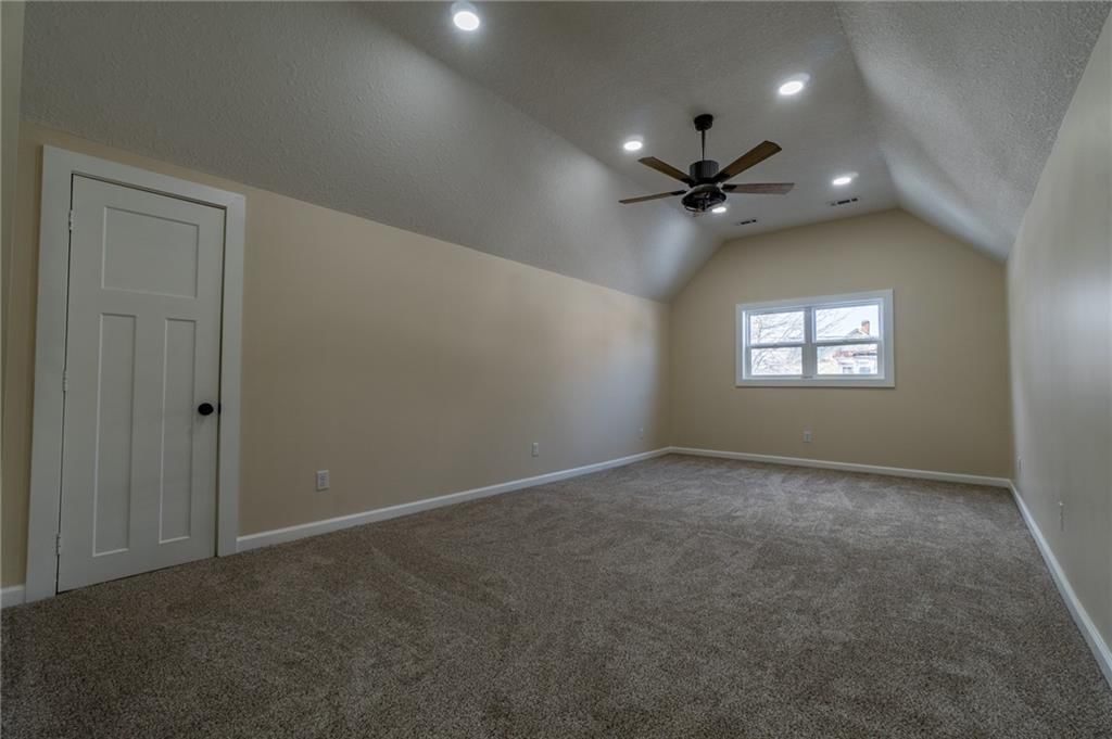 402 S Water Street — photo 16