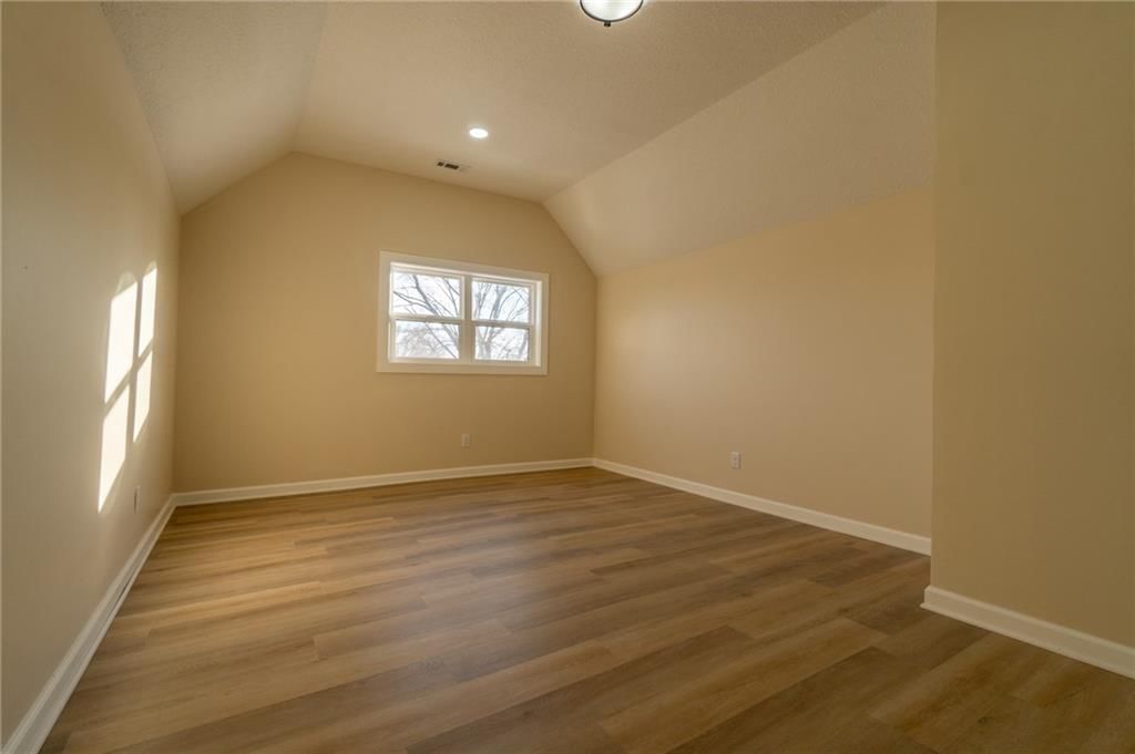 402 S Water Street — photo 27