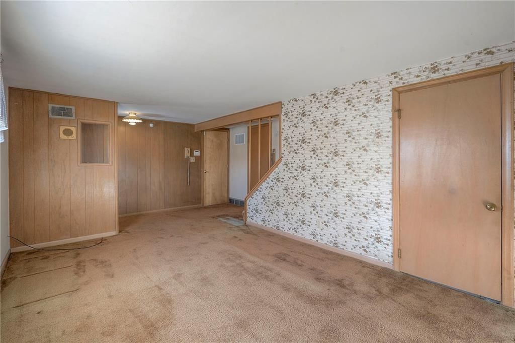 13100 Ashland Avenue — photo 2