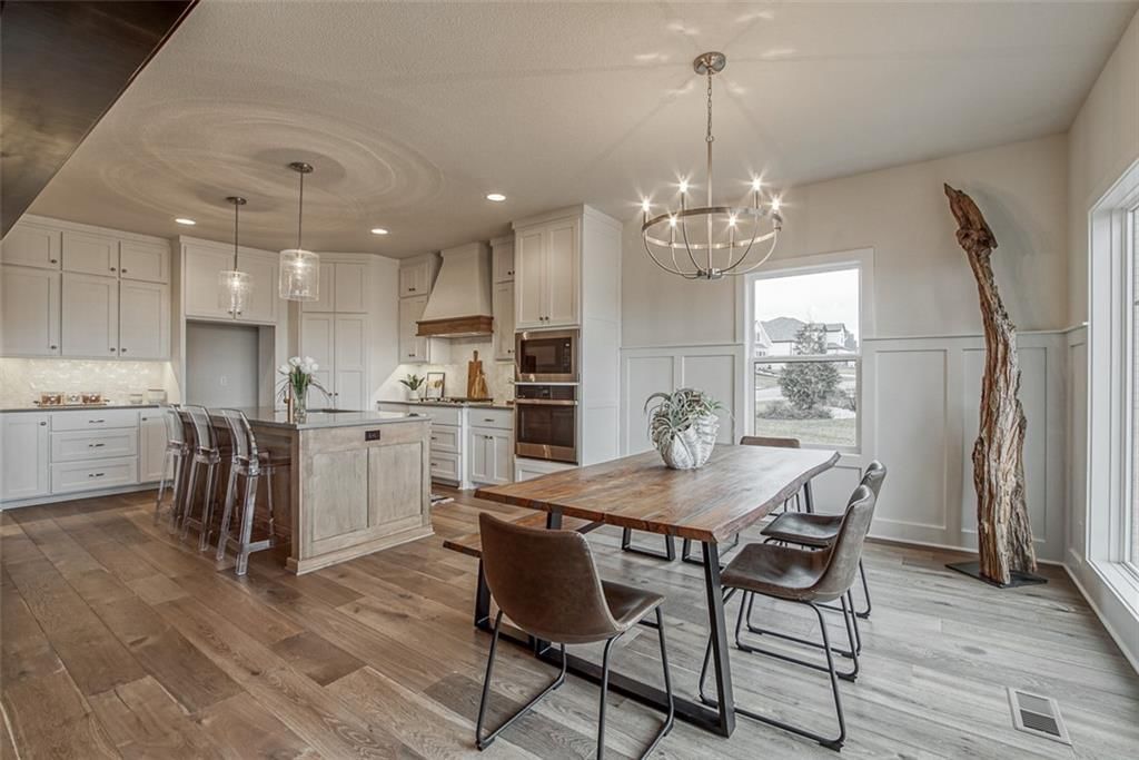 16908 Parkhill Street — photo 19
