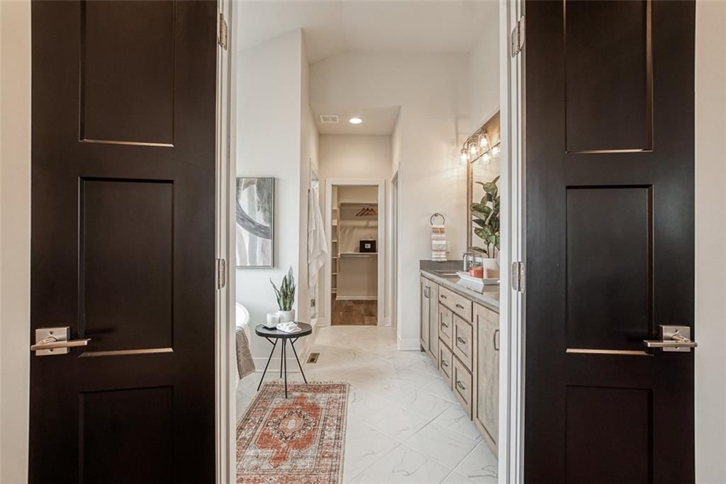 16908 Parkhill Street — photo 31