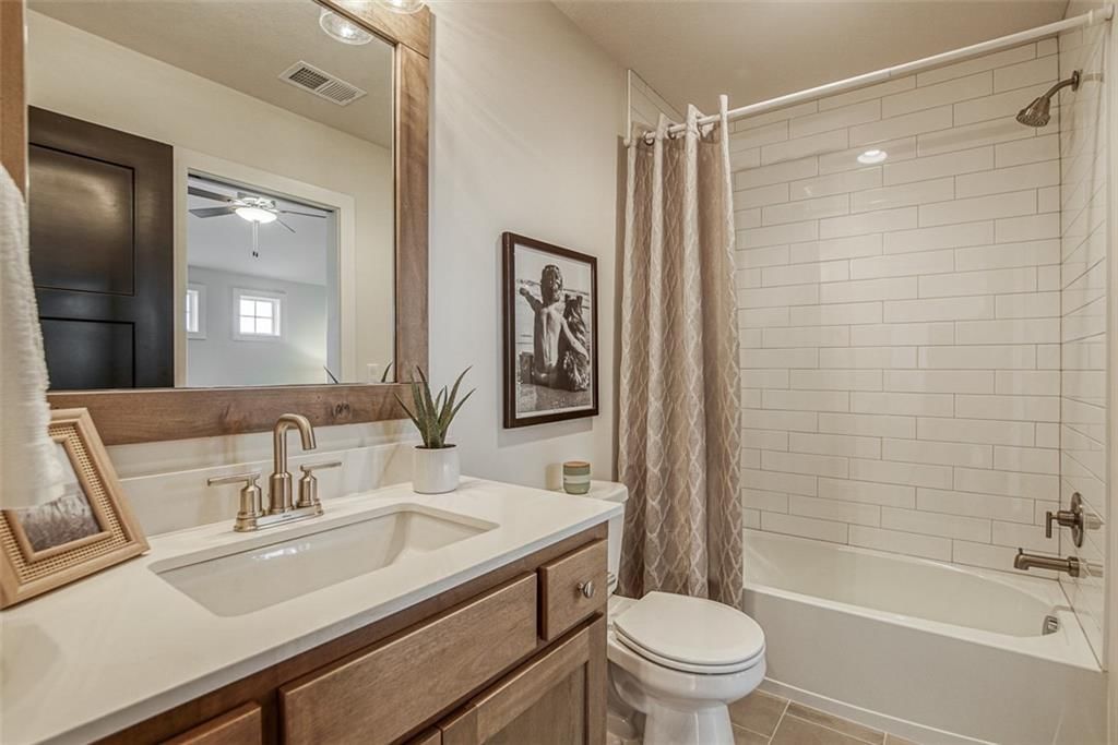 16908 Parkhill Street — photo 42