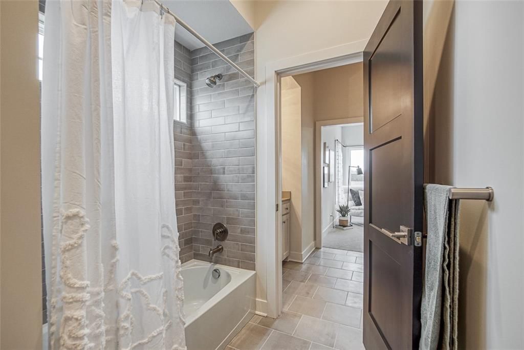 16908 Parkhill Street — photo 52