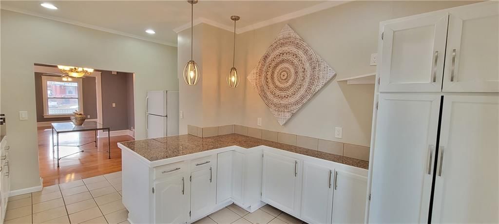 Photo 13 of 57 - 3222 E 6th Street