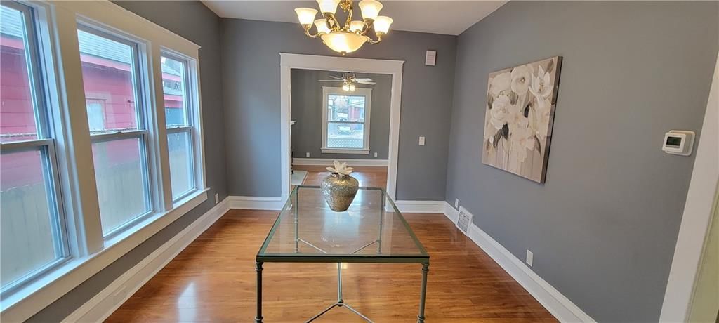 Photo 16 of 57 - 3222 E 6th Street