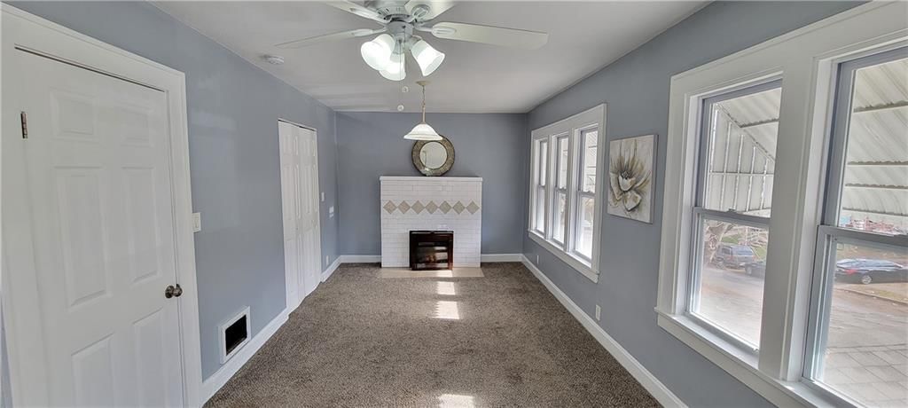 Photo 34 of 57 - 3222 E 6th Street