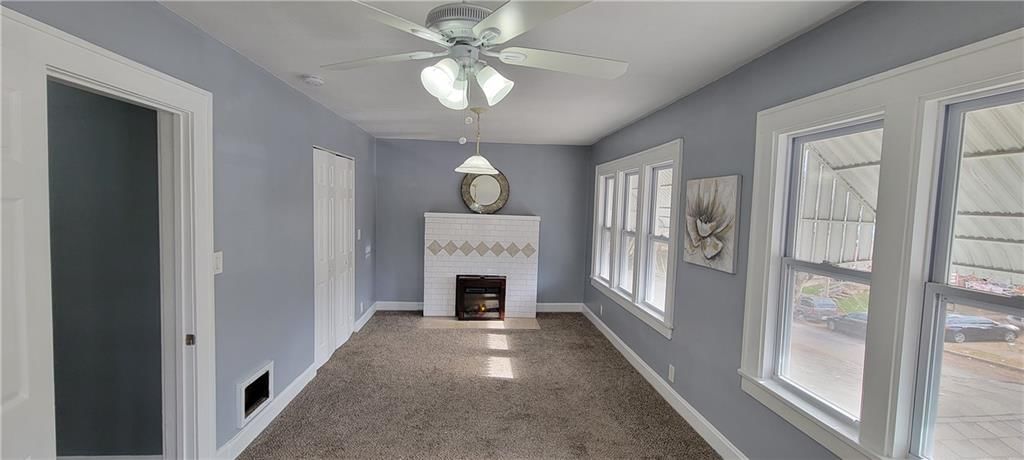 Photo 35 of 57 - 3222 E 6th Street