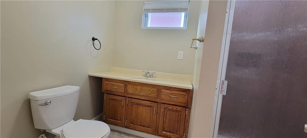 Photo 39 of 57 - 3222 E 6th Street