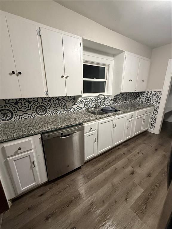 2410 E 70th Street — photo 5