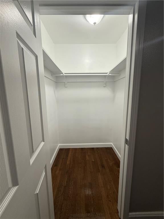 2410 E 70th Street — photo 11