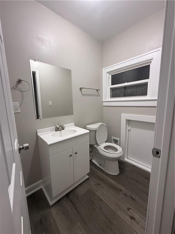 2410 E 70th Street — photo 13