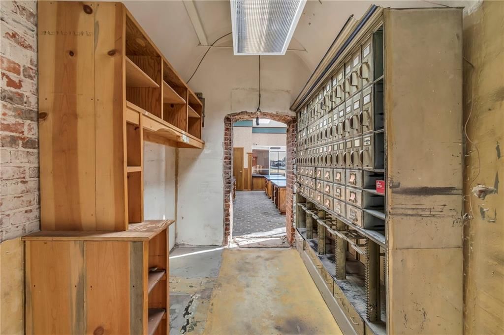 112 S Pine Street — photo 20