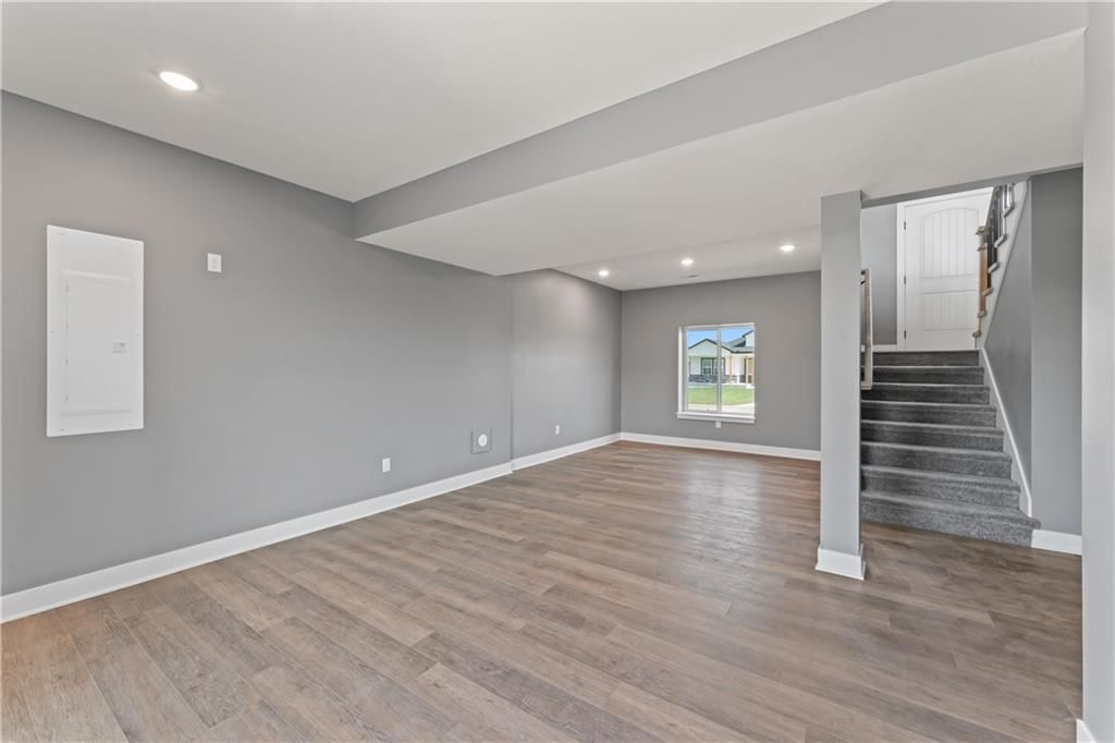813 W Rader Street — photo 36
