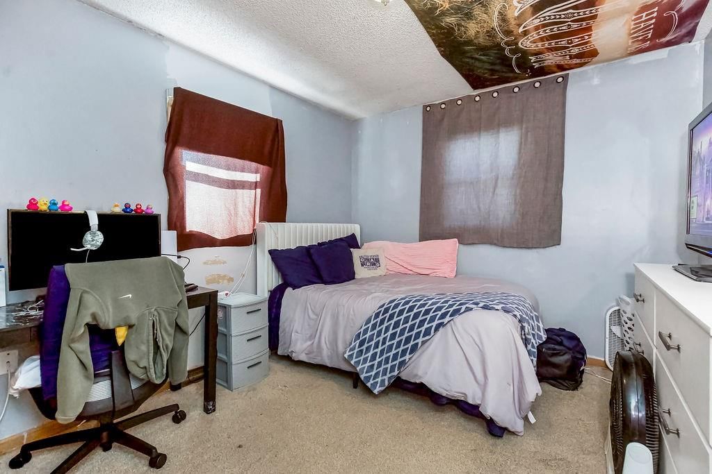 5041 Waverly Avenue — photo 15