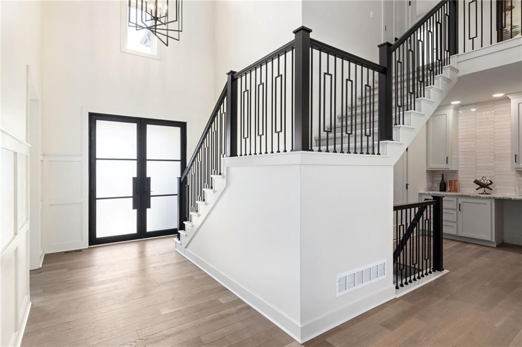 2210 NW Palisades Drive — photo 14