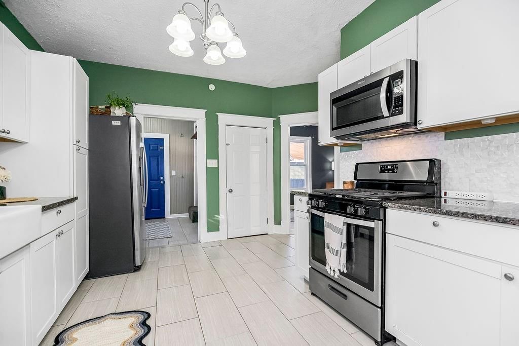 1220 Spruce Street — photo 11