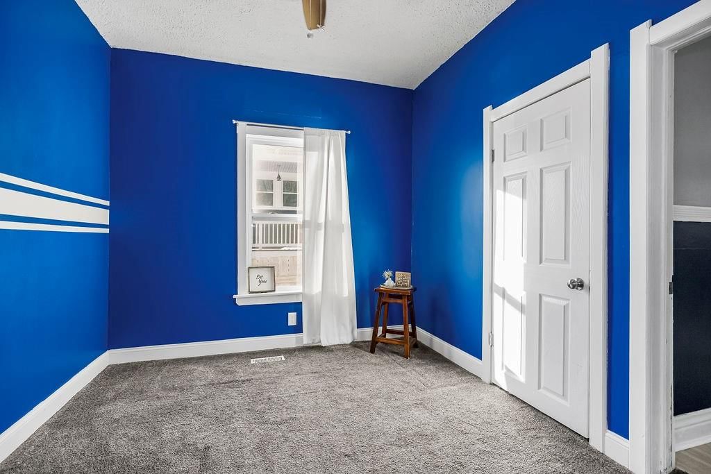 1220 Spruce Street — photo 18