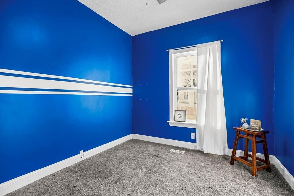 1220 Spruce Street — photo 19