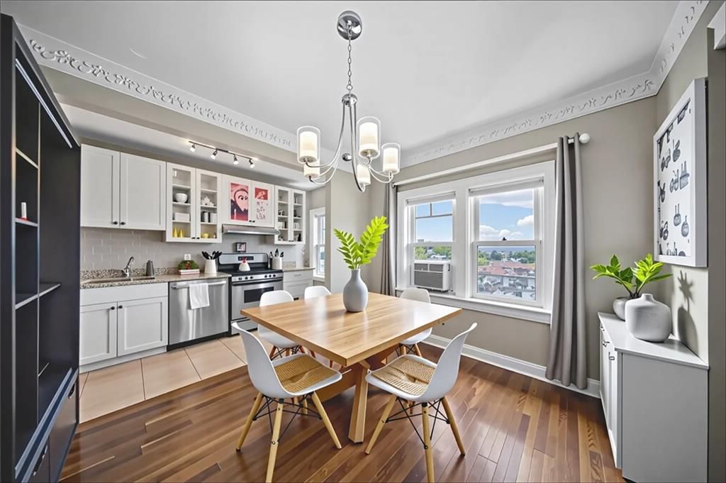 309 Emanuel Cleaver II Boulevard — photo 2