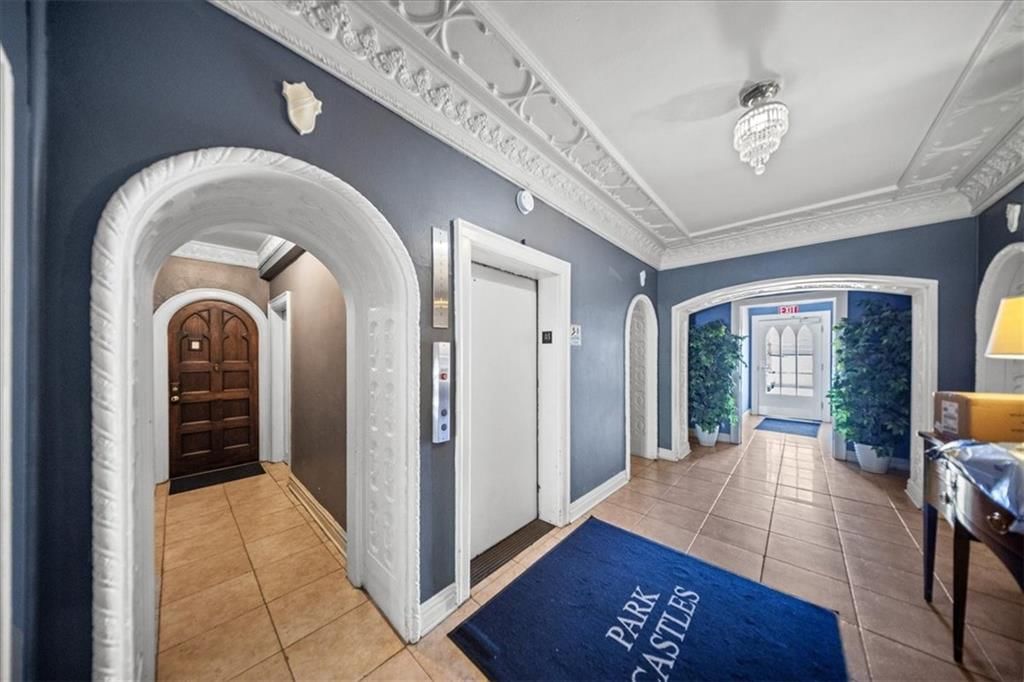 309 Emanuel Cleaver II Boulevard — photo 8