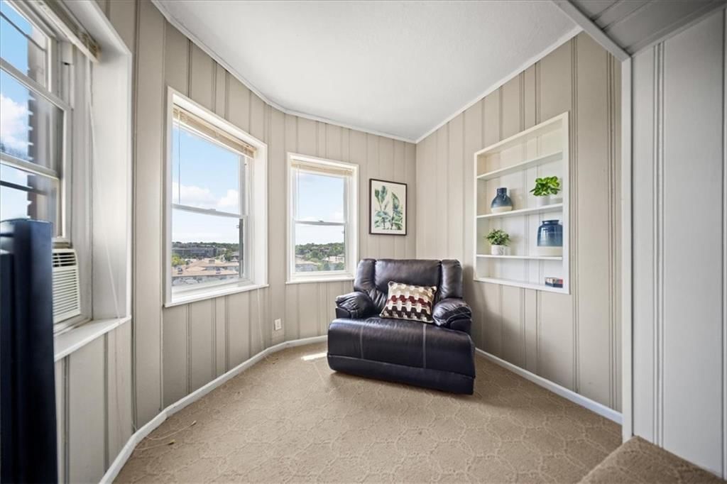 309 Emanuel Cleaver II Boulevard — photo 12