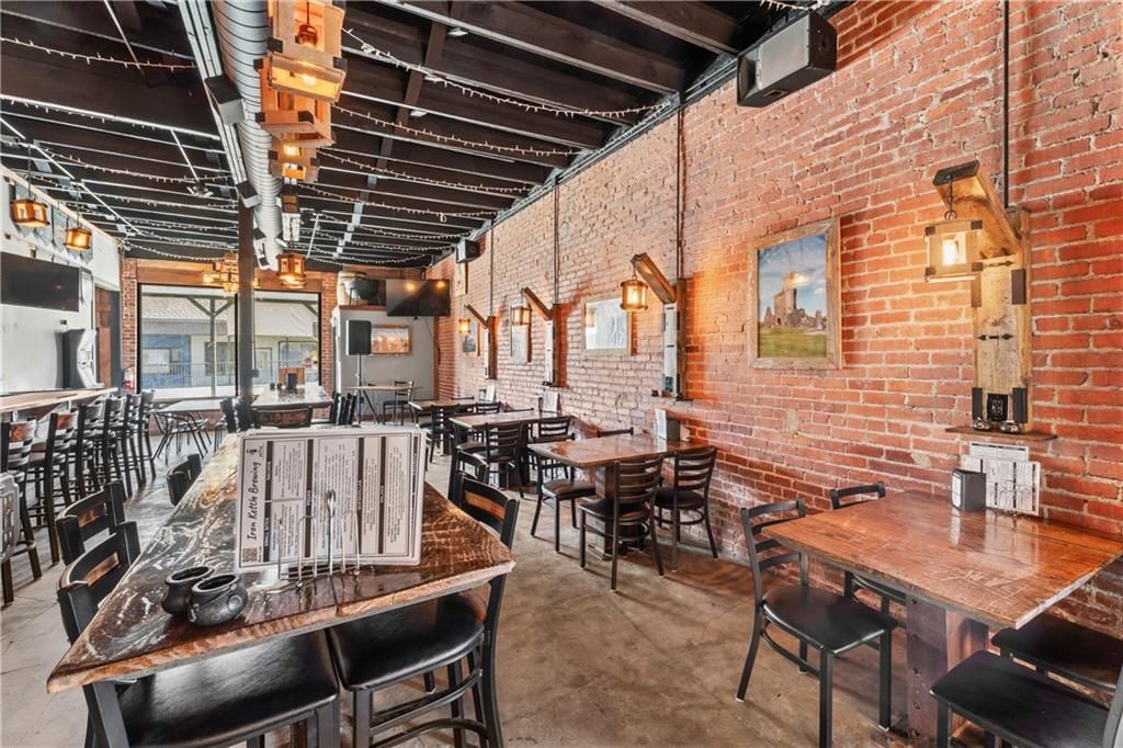 508 NW Main Street — photo 12