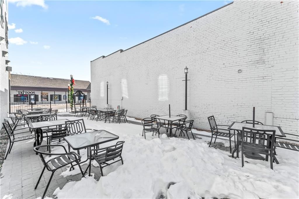 508 NW Main Street — photo 33