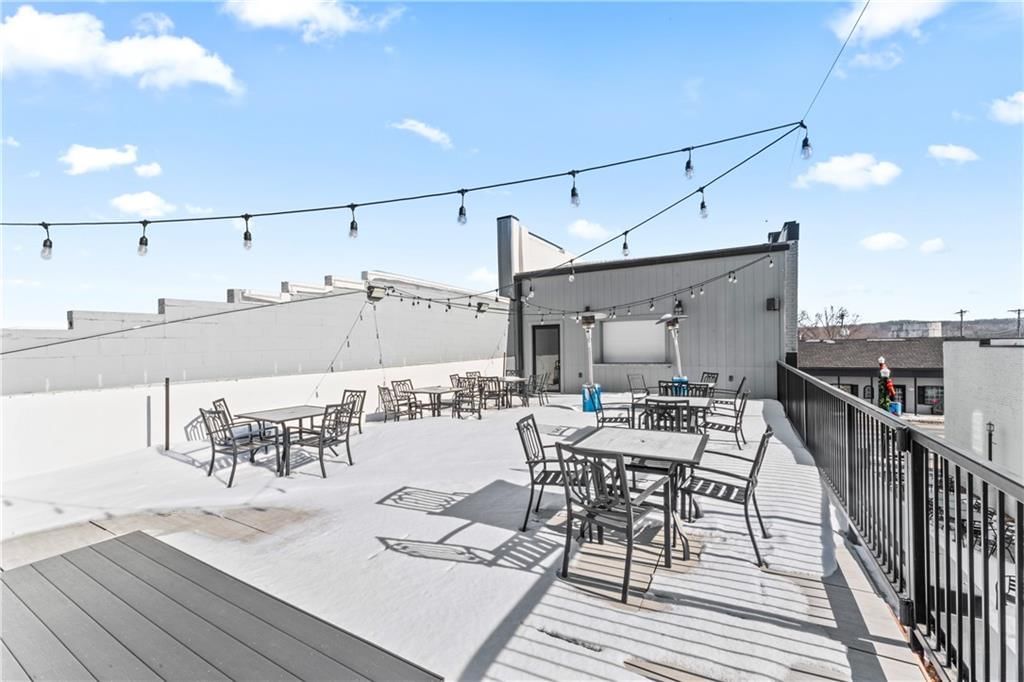 508 NW Main Street — photo 34
