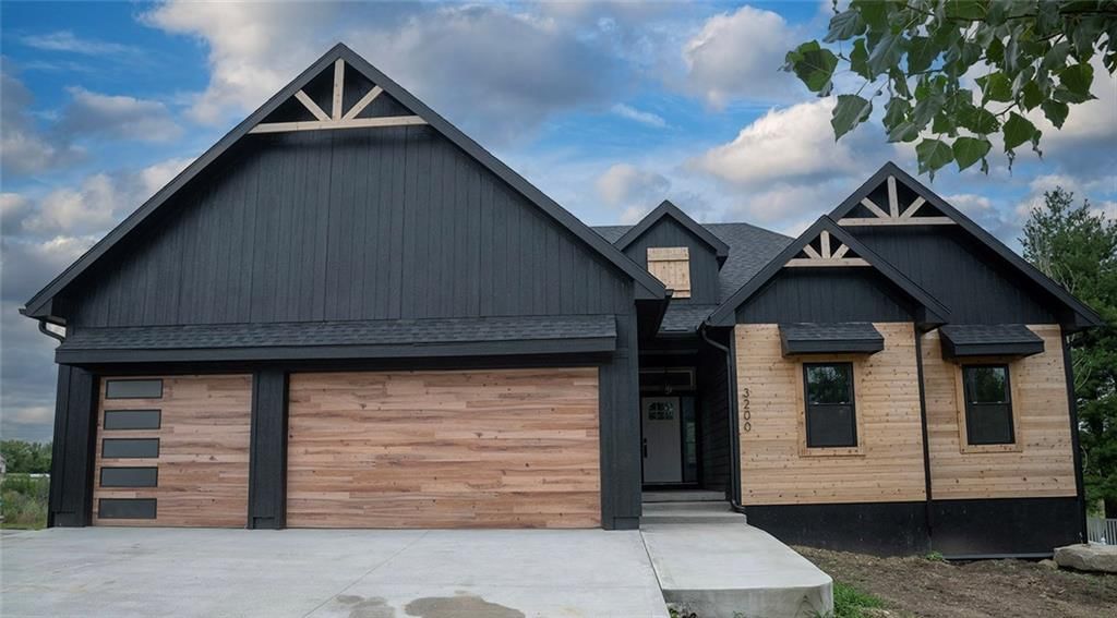 3200 Junction Drive — photo 9