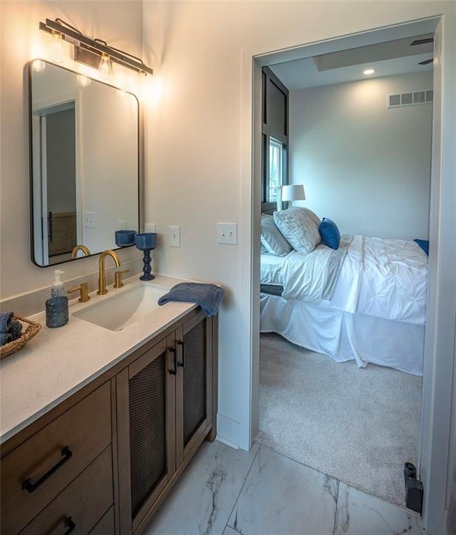 3200 Junction Drive — photo 30