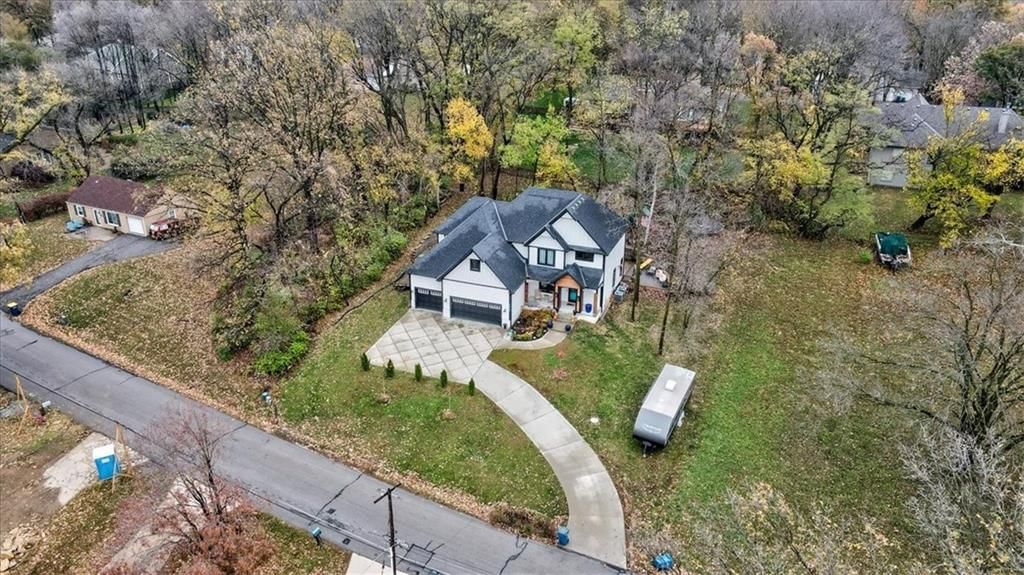 7917 NW Pleasant Ford Road — photo 32