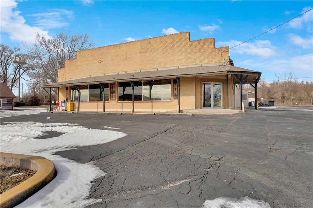 101 W Old 40 Highway, Odessa, MO