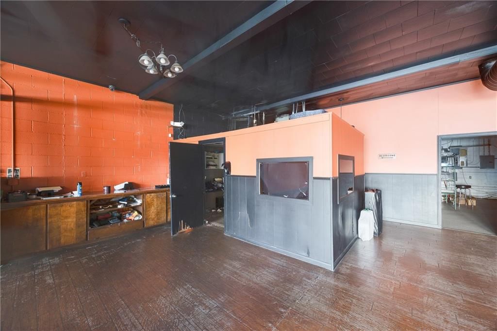 101 W Old 40 Highway — photo 10