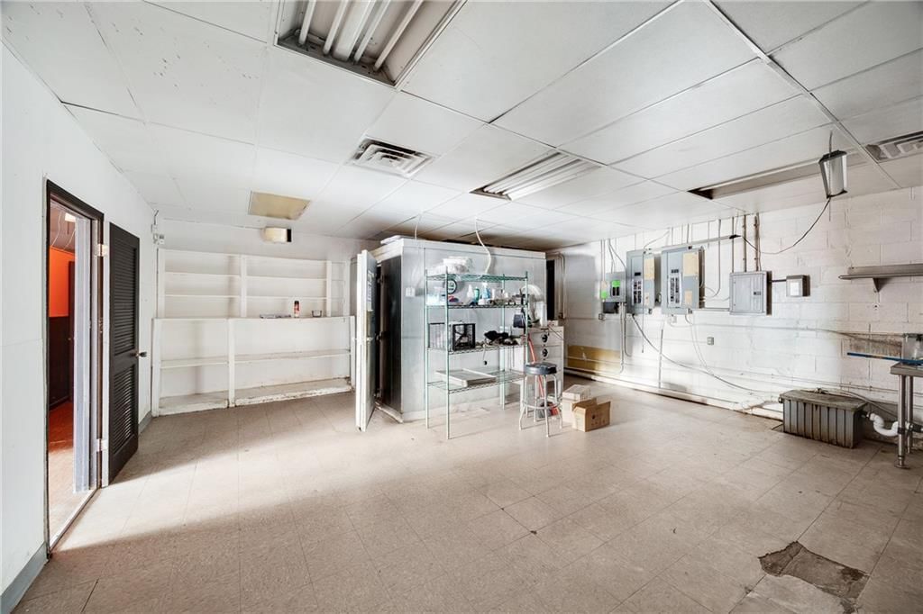 101 W Old 40 Highway — photo 11