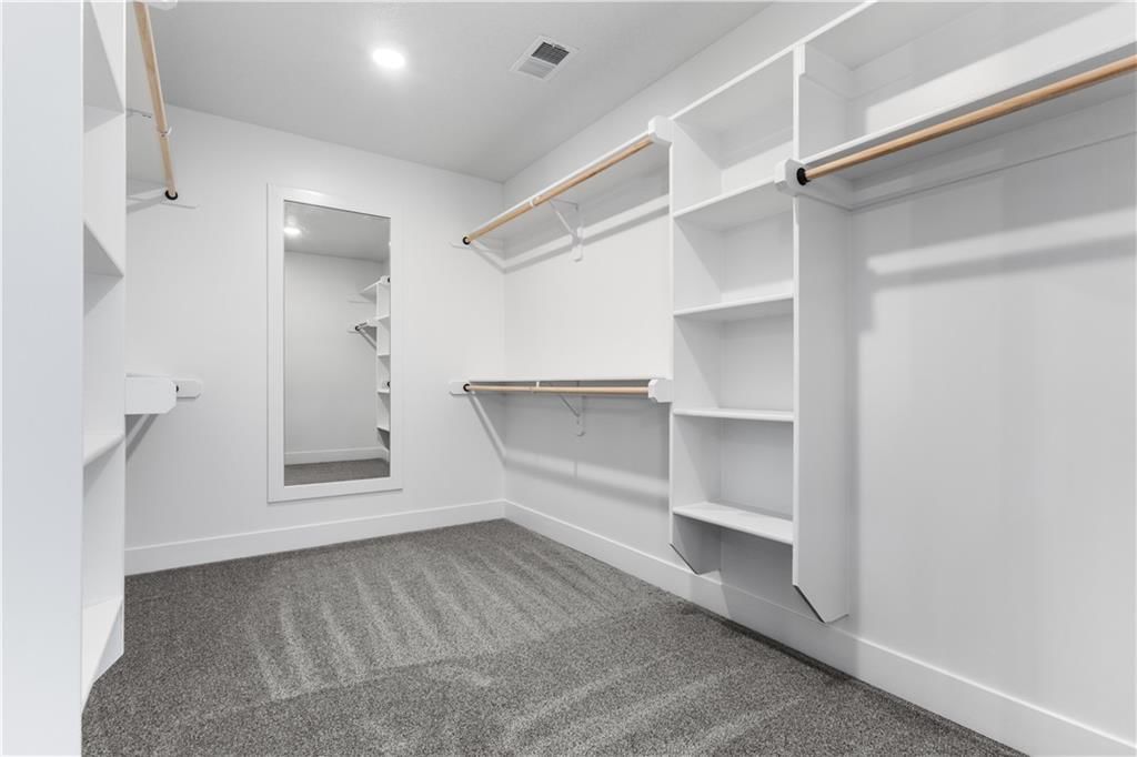 18249 Earnshaw Street — photo 25